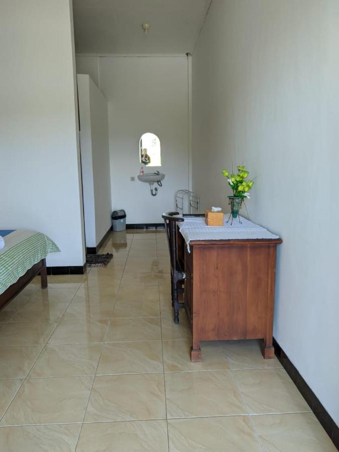 Andy'S Lodge Kelimutu Bagian luar foto