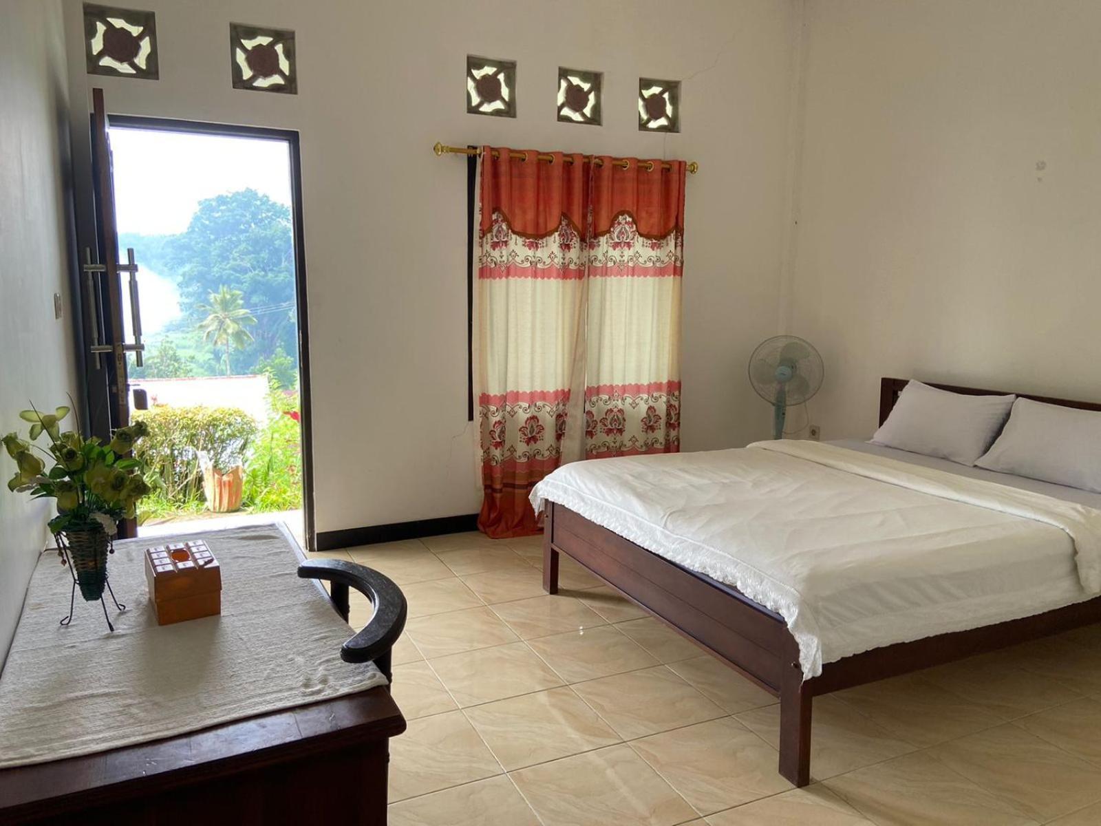 Andy'S Lodge Kelimutu Bagian luar foto
